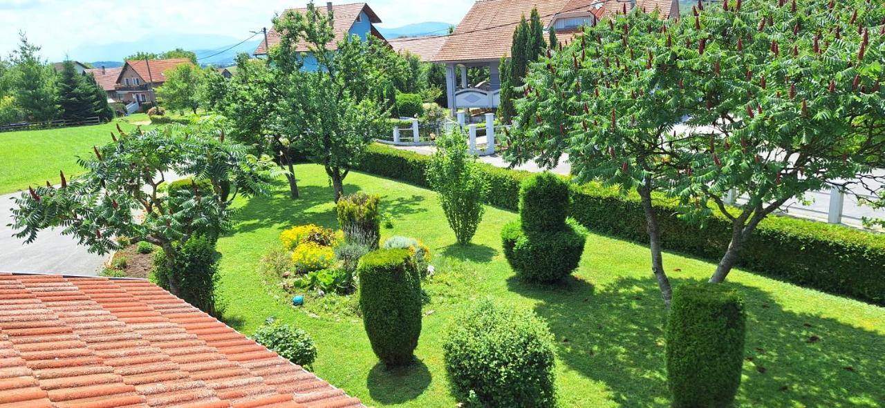 Apartman Marija Brajdic Rakovica Exterior foto