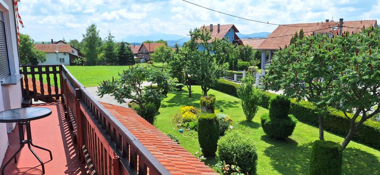 Apartman Marija Brajdic Rakovica Exterior foto