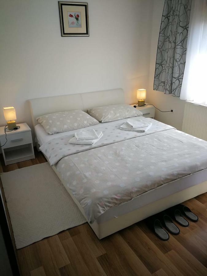Apartman Marija Brajdic Rakovica Exterior foto